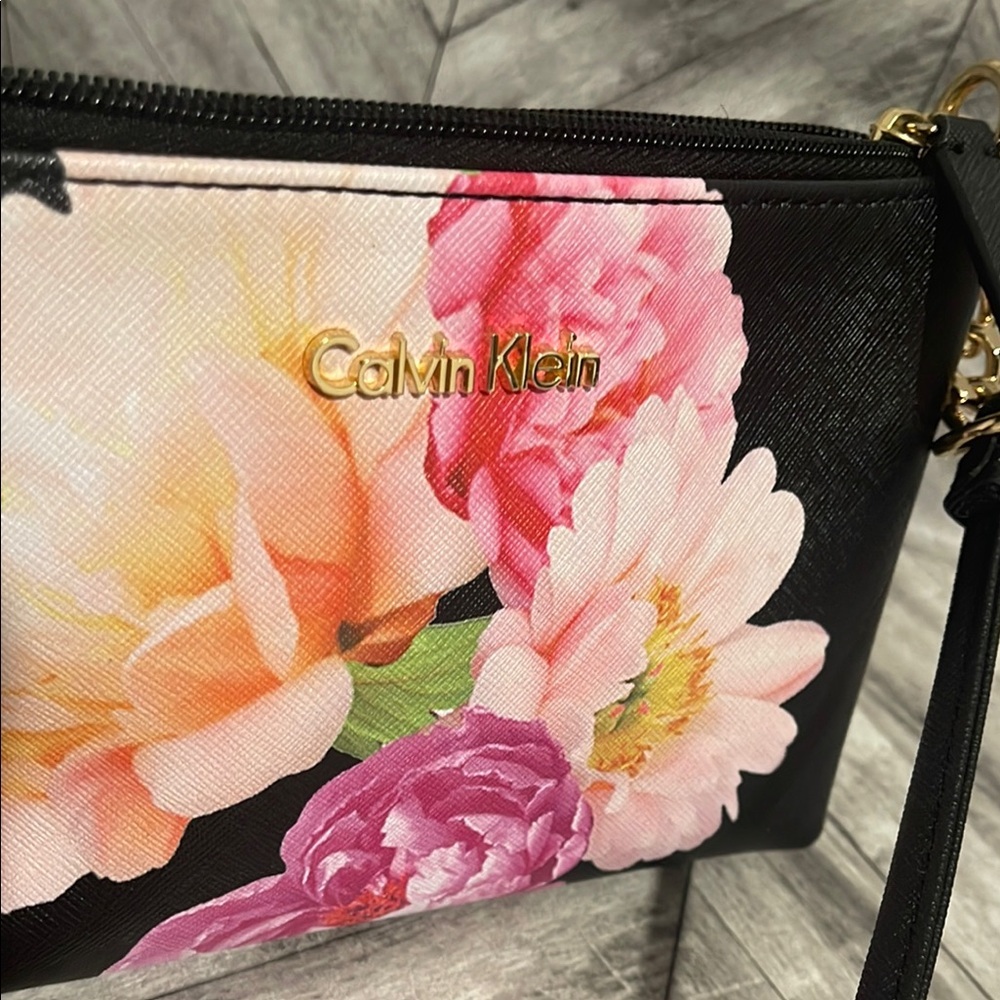 Calvin Klein Black Floral Women's Bag - Picture 5 of 8